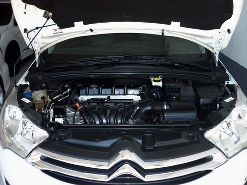 Citroën C4 Lounge 2.0i 16v Tendance