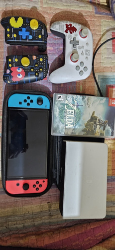 Nintendo Switch + Accesorios