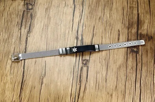 Imagen 3 de 7 de Pulsera Alerta Médica Grabado Láser Personalizado M1106a