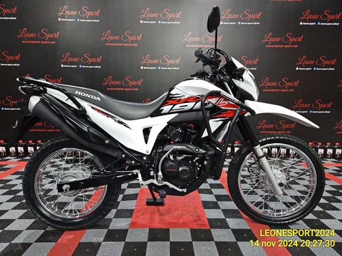 Honda Xr 190 Rojo 2024, Honda Xr 190 Blanco 2023