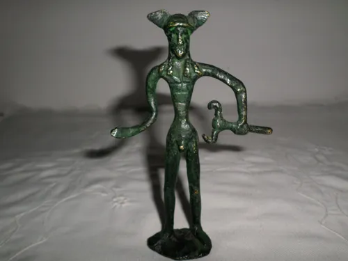 Antigua Figura De Bronce Patina Verde Hermes 14,5 Cm Alto (Usado)