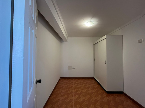 Casa 3d 1b En Primer Piso Cerro Monjas Valparaíso