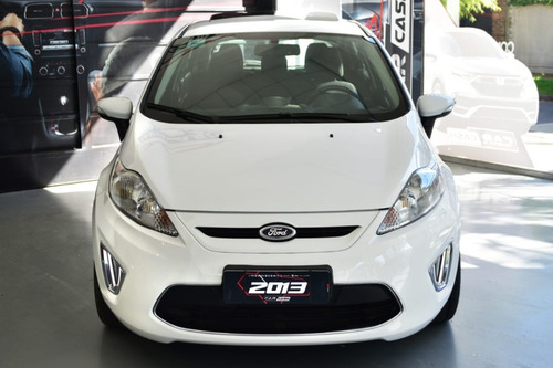 Ford Fiesta Kinetic Desing Titanium 1.6 Mt 2013 - Car Cash
