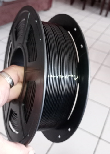 Filamentos Para Impresora 3d Petg De 1kg Color Negro.