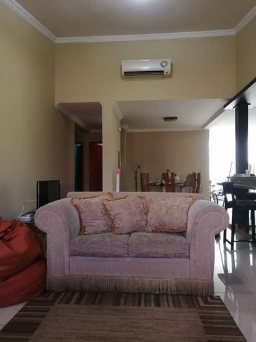 Imagen 15 de 16 de Casa Urbanización Menegrande