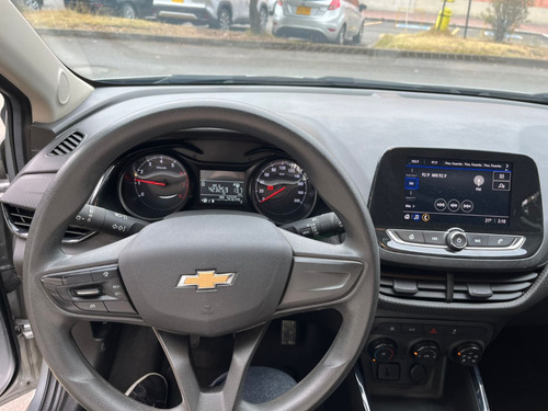 Chevrolet Onix 1.0T Lt