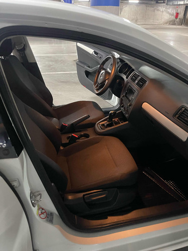 Volkswagen Jetta 2.5 Comfortline At