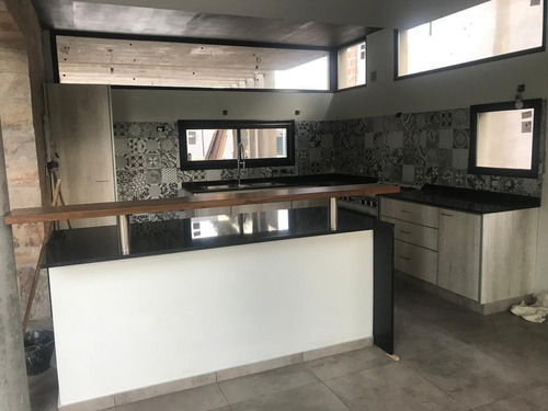 Imagen 5 de 13 de Casa De 4 Ambientes En Barrio Privado
