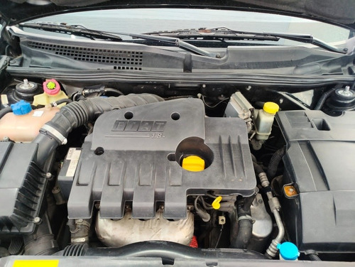 Imagem 12 de 15 de Fiat Stilo 2010 1.8 8v Flex Dualogic 5p