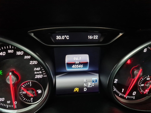Mercedes-Benz Classe Cla 1.6 Turbo Flex 4p