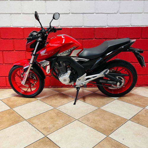 Imagem 2 de 5 de Honda Cb 250f Twister - 2021 - Km 3.000 - Financiamos