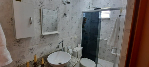 Imagem 10 de 27 de Casa Térrea Com 3 Vagas Na Garagem, Quarto De Empregada/home Office Em Sbcampo