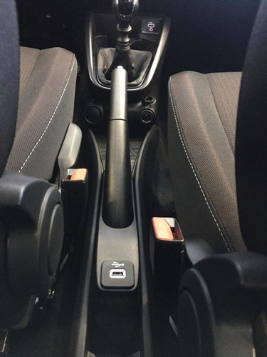 Fiat Cronos Precision 1.8 130cv - Manual
