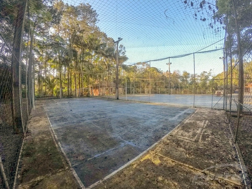 02 Quadras De Futebol Mais Quiosque Com Churrasqueira E Amplo Estacionamento. - 3579175l