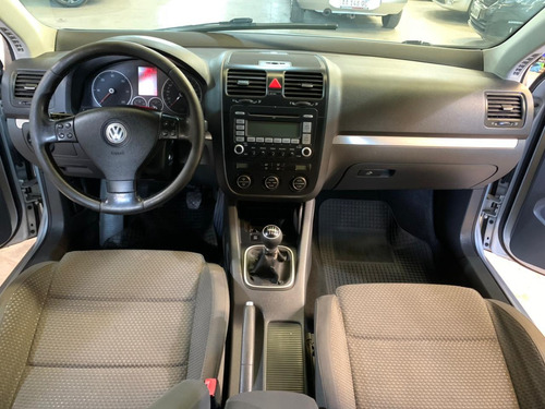 Volkswagen Vento 2.0 I Sportline