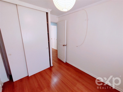 Casa En Arriendo De 3d Y 3b En Limache. Metro A 8 Cuadras.