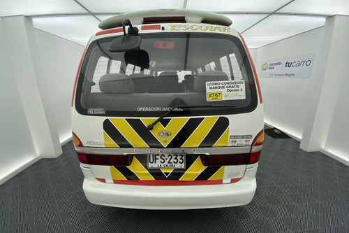 Kia Pregio 3.0 Prgg 8 L 2002