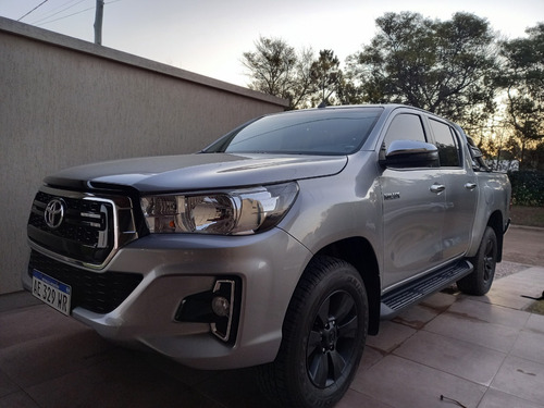 Toyota Hilux 2.8 Cd Srv 177cv 4x2