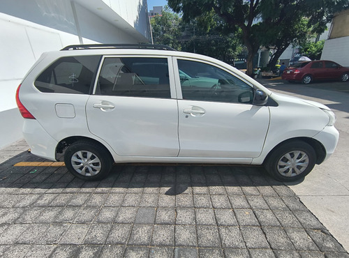 Toyota Avanza 1.5 Le At