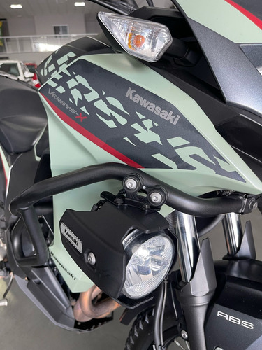 Kawasaki Versys 3oo Tourer 2024