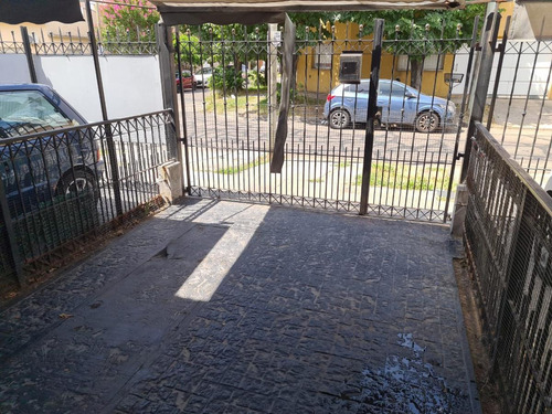 Imagen 2 de 14 de Duplex 4 Amb. De 72 M² C/ Garage Y Patio - Ramos Mejia