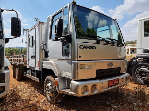 Imagem 10 de 15 de Ford Cargo 816 Ano 2013 Cabine Suplementar