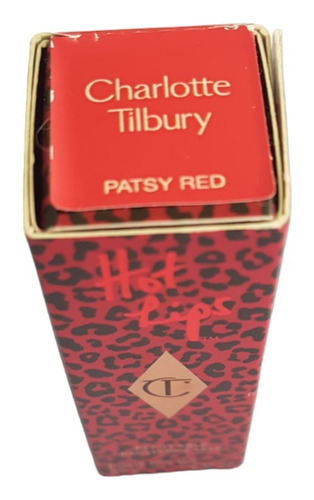 Patsy Red Charlotte Tilbury Matte Revolution Batom Novo