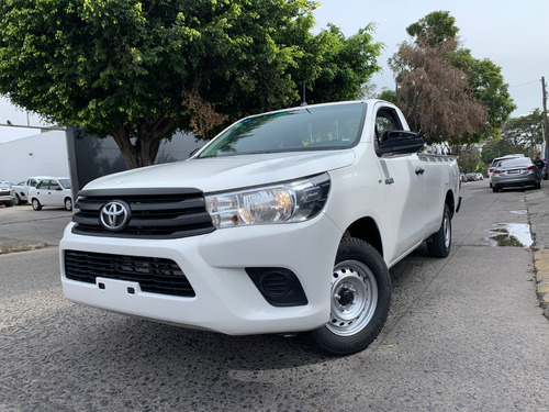 Toyota Hilux 2.7 Cabina Sencilla Mt