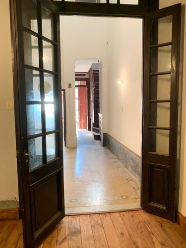 Alquiler Oficinas Centro - Amplios Espacios Polivalentes