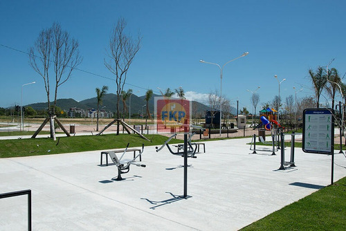 Imagem 11 de 22 de Terreno À Venda No Bairro Campeche - Florianópolis/sc - Ter0028