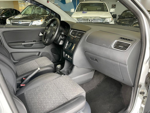 Volkswagen Fox 1.6 Vht I-motion Total Flex 5p