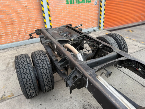 RAM 4000 5.7 Chasis Cabina Pl 4x2 Mt
