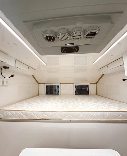 Camper Ag 240 Para Doble Cabina Mediana