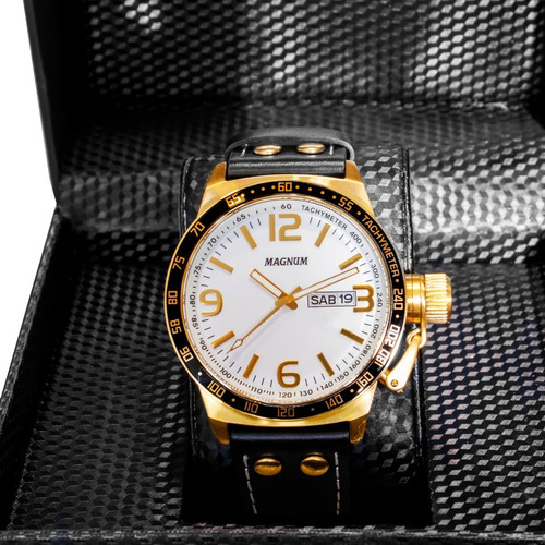 Imagem 1 de 10 de Relógio Magnum Masculino Dourado Pulseira Preta Prova D´agua