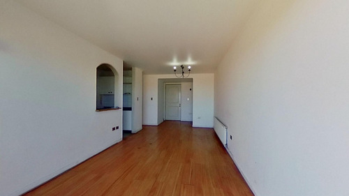 Imagen 3 de 17 de Apartamento Céntrico, Con Terraza De 30m2 Con Vista Al Rio