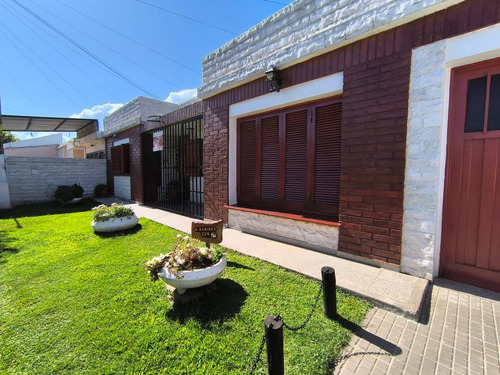Casa En Remedios De Escalada