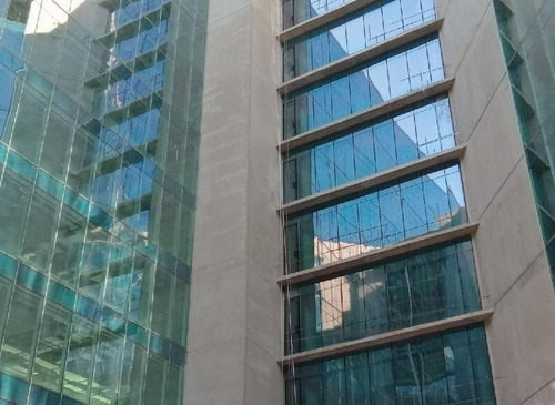 Oficinas En Alquiler - Edificio Plaza - Distrito Quartier