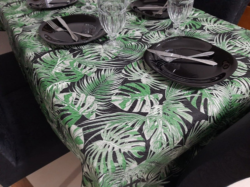 Imagem 3 de 6 de Toalha De Mesa 12 Lugares Retangular Jacquard Costela Preto