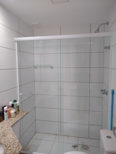Imagem 2 de 5 de Montagens E Vendas De Vidros Para Residência E Empresas