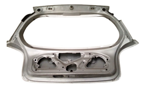 Compuerta Toyota Yaris Del 2001 Al 2005 (Usado)