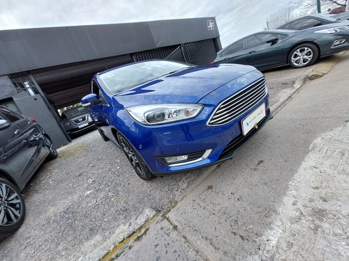 Ford Focus III 2.0 Titanium At6