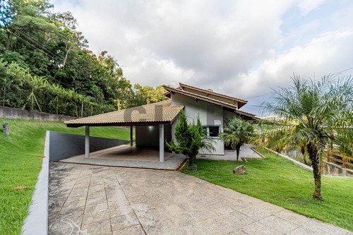 Imagem 1 de 15 de Casa Com 4 Quartos, Sendo 1 Suíte Por R$ 850.000 - 161