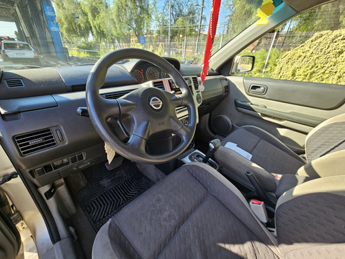 Nissan Xtrail 2010, Japón Beige At, 4p, Aire, Para Ajustar