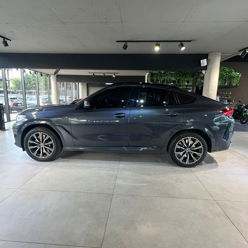 Imagen 4 de 25 de Bmw X6 2021 4.4 Xdrive 50i M Package 449cv