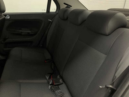 Imagem 12 de 15 de Volkswagen Voyage 1.6l Mb5 2019