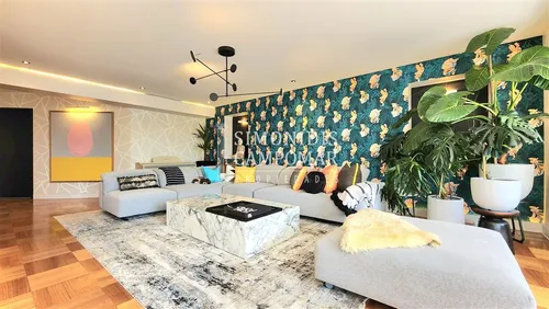 Departamento En Venta De 4 Dorm. Parque Forestal En Santiago