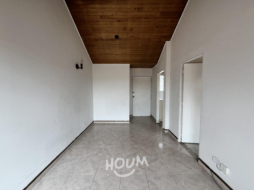 Apartamento En La Victoria Norte. 1 Habitación, 33 M², Id: 149834