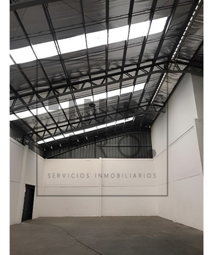 Bodega Industrial Con Oficinas En Macul