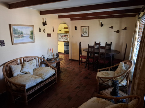 Casa En Calle La Pinta - Sitio De 350 M2
