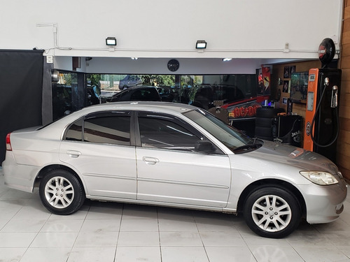 Imagem 6 de 9 de Honda Civic Sedan Lx 1.7 16v 2005 Manual